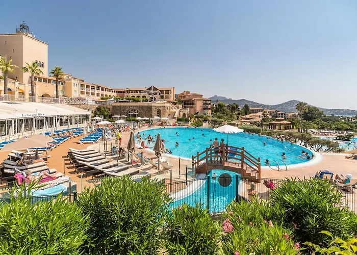 Le Village De Cap Esterel - Maeva - 2 Pieces 5 Personnes - Prestige Mae-3815 *